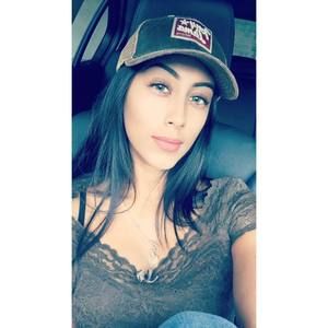 Meet your Posher, Katia